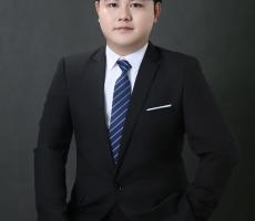 案审主任：杨汝航